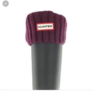 Hunter plum knit talk socks